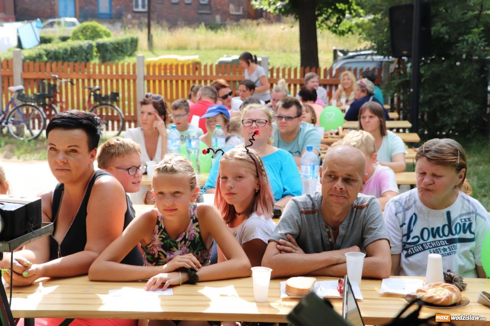 Zdjęcie w galerii na portalu naszwodzislaw.com: Dzień Pszczółki Mai na Marcelu [FOTO] wiadomości z regionu