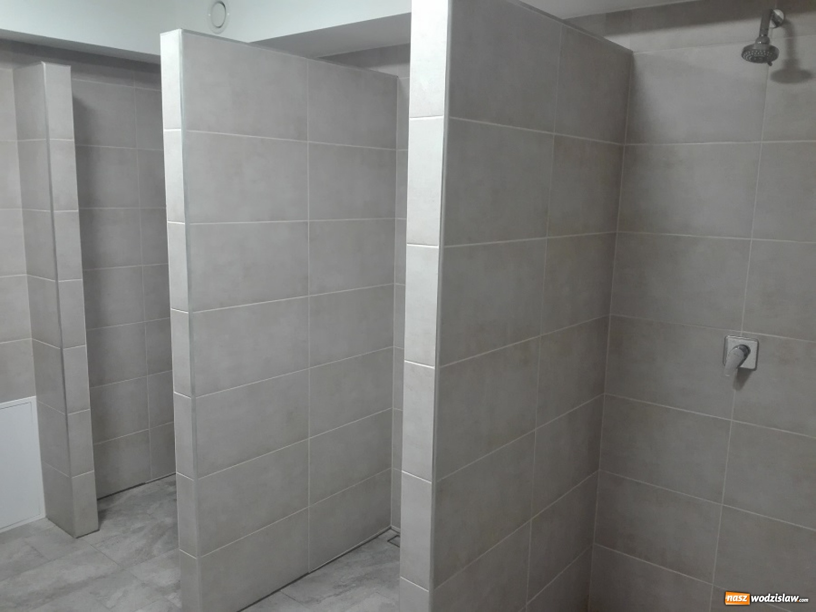 Zdjęcie w galerii na portalu naszwodzislaw.com: Zakończyła się termomodernizacja szatni sportowej w Mszanie [FOTO] wiadomości z regionu