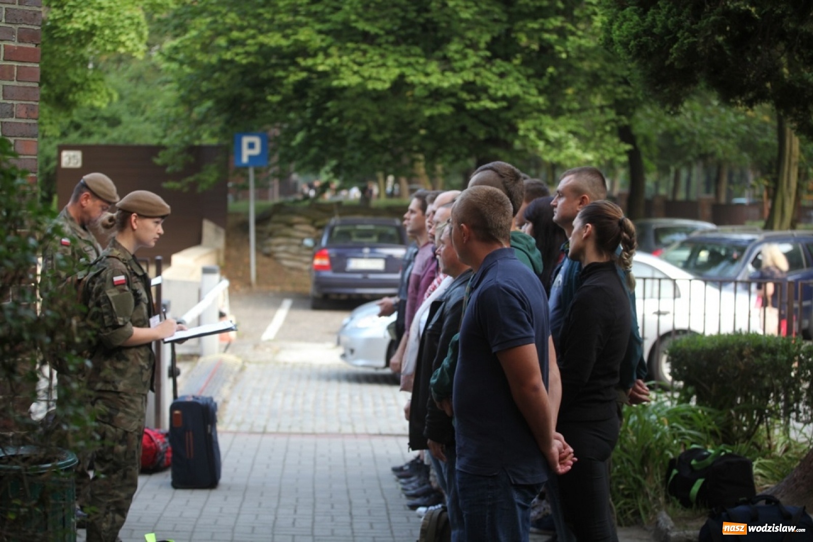 Zdjęcie w galerii na portalu naszwodzislaw.com: Wcielenie do WOT w rocznicę Powstania Warszawskiego wiadomości z regionu