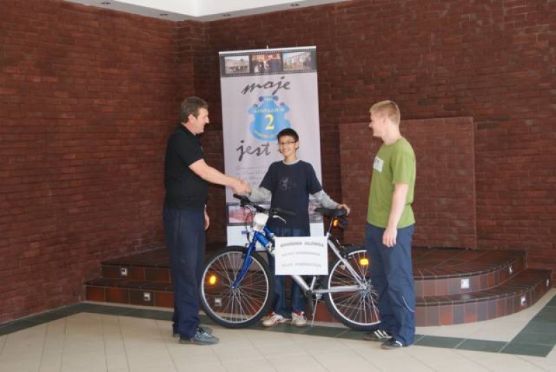 Zdjęcie w galerii na portalu naszwodzislaw.com: Gimnazjum nr 2 zorganizowało rajd wiadomości z regionu