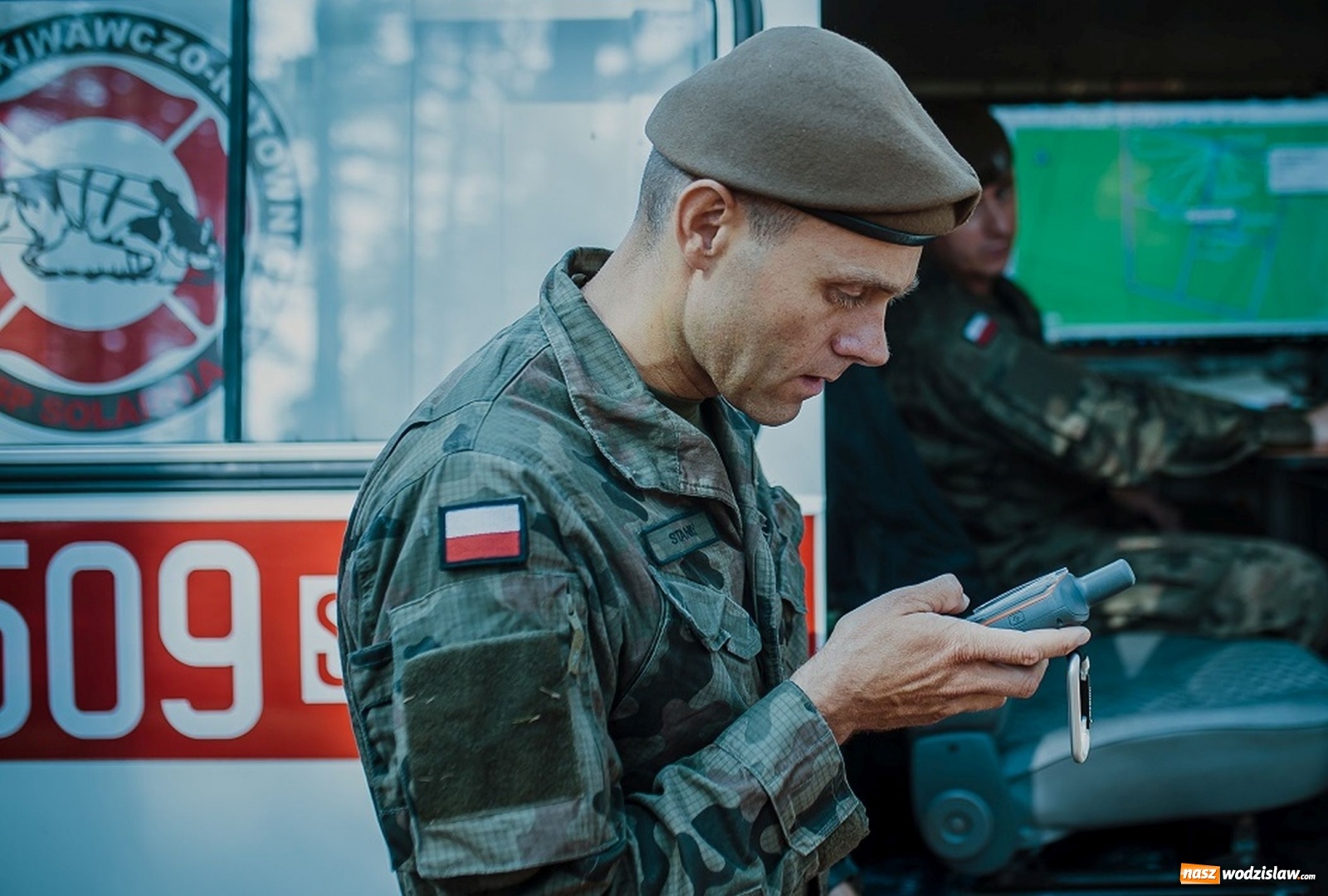 Zdjęcie w galerii na portalu naszwodzislaw.com: Podczas wichury zaginęli drwale... Szkolenie śląskich terytorialsów [FOTO]  wiadomości z regionu