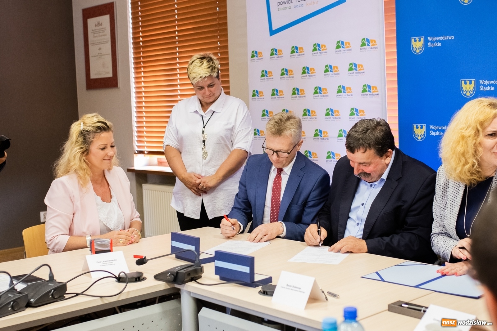 Zdjęcie w galerii na portalu naszwodzislaw.com: Inicjatywa sołecka 2019. Pieniądze dla powiatu wodzisławskiego [FOTO] wiadomości z regionu