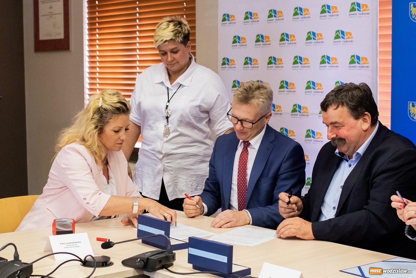 Zdjęcie w galerii na portalu naszwodzislaw.com: Inicjatywa sołecka 2019. Pieniądze dla powiatu wodzisławskiego [FOTO] wiadomości z regionu