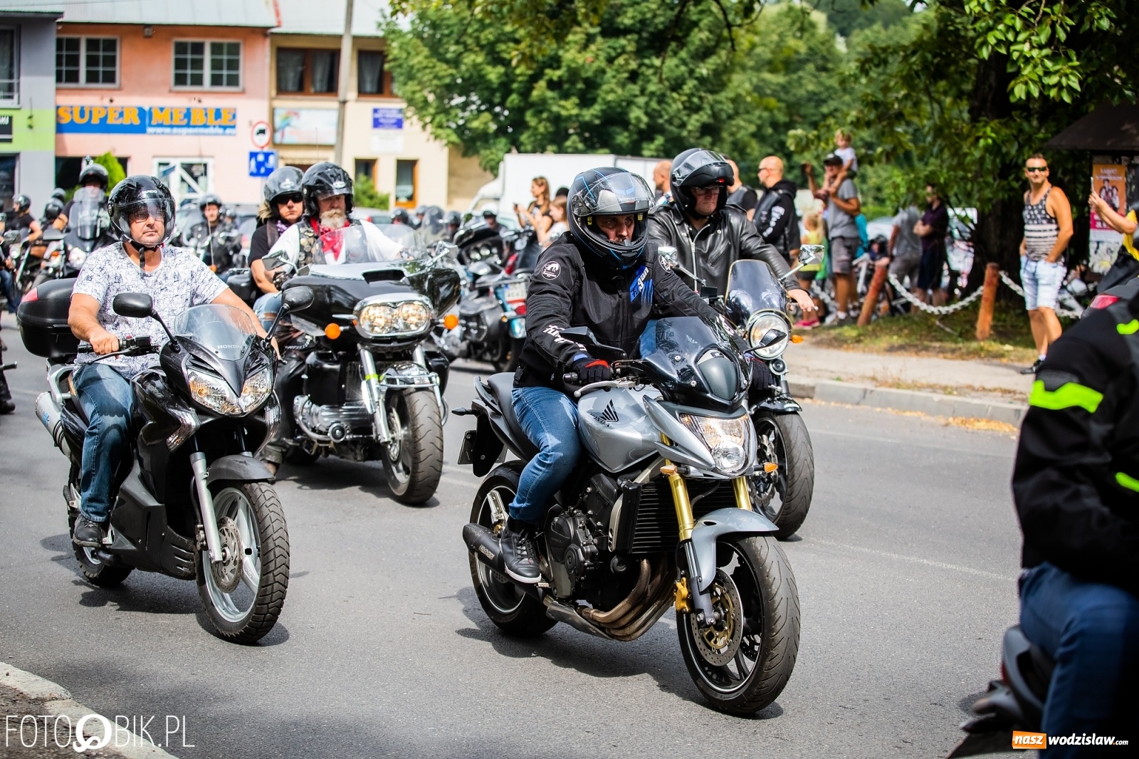 Zdjęcie w galerii na portalu naszwodzislaw.com: Lśniące maszyny na Zlocie Motocyklowym Hanysy 2019 [FOTO i WIDEO] wiadomości z regionu