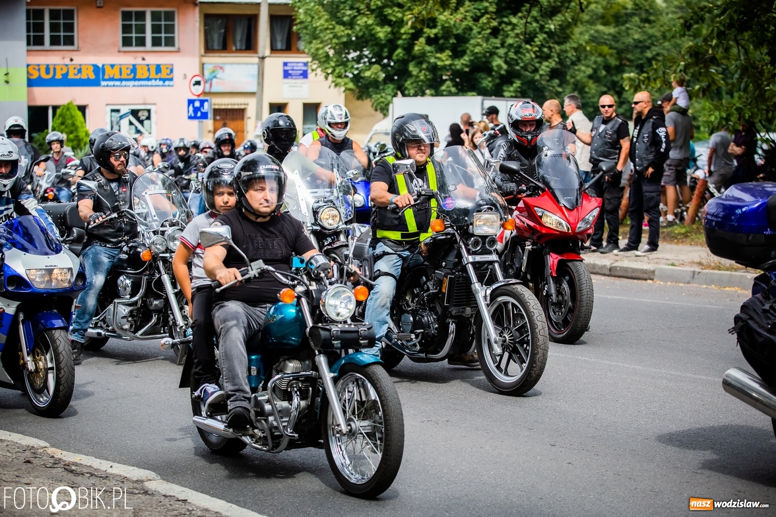 Zdjęcie w galerii na portalu naszwodzislaw.com: Lśniące maszyny na Zlocie Motocyklowym Hanysy 2019 [FOTO i WIDEO] wiadomości z regionu