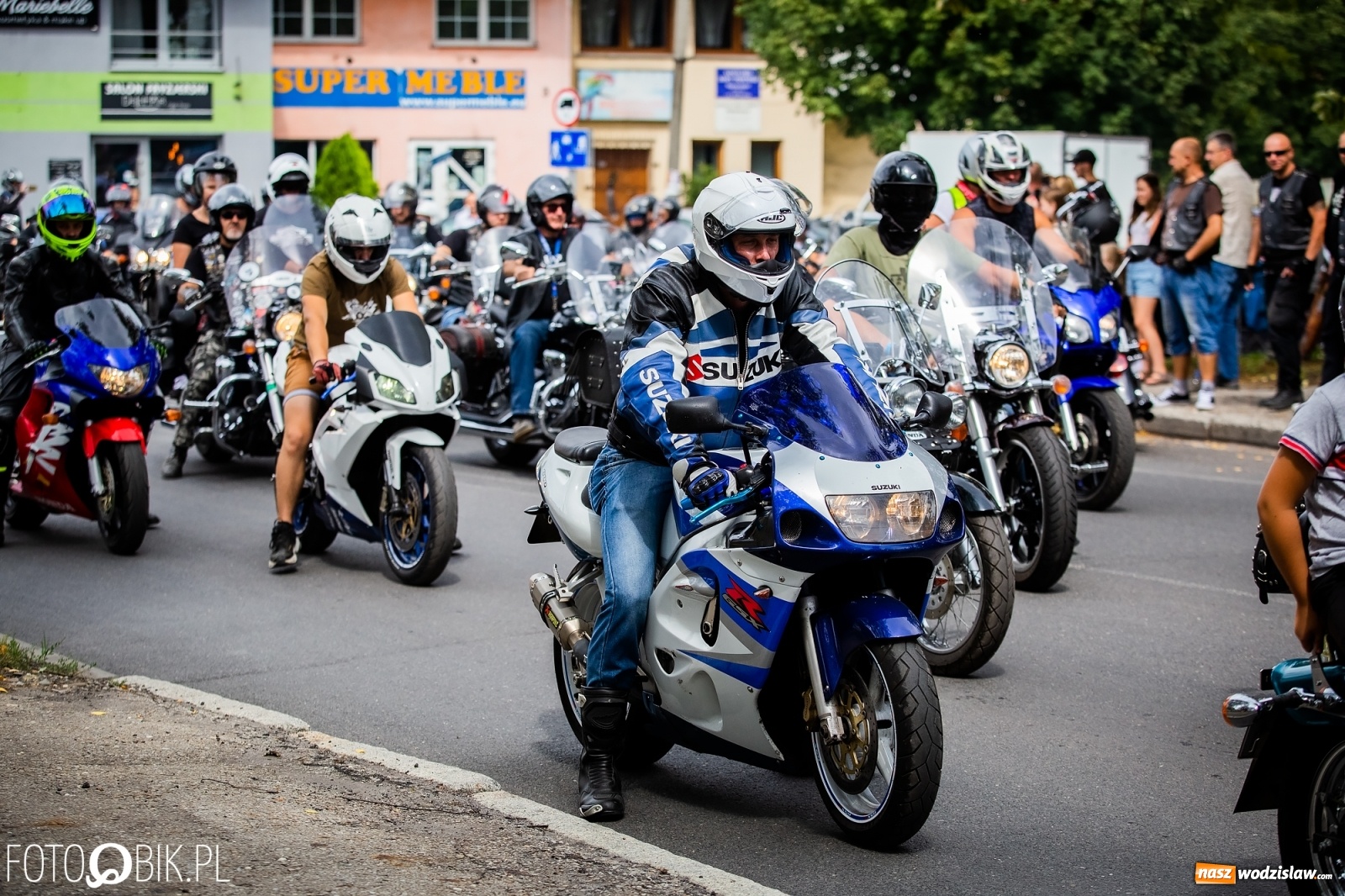Zdjęcie w galerii na portalu naszwodzislaw.com: Lśniące maszyny na Zlocie Motocyklowym Hanysy 2019 [FOTO i WIDEO] wiadomości z regionu