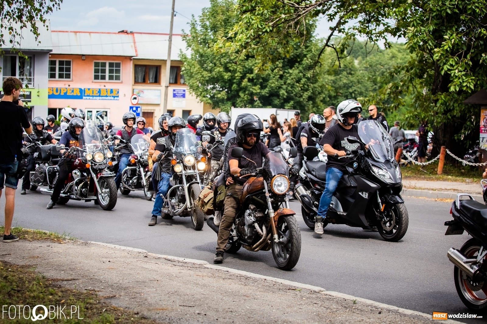 Zdjęcie w galerii na portalu naszwodzislaw.com: Lśniące maszyny na Zlocie Motocyklowym Hanysy 2019 [FOTO i WIDEO] wiadomości z regionu