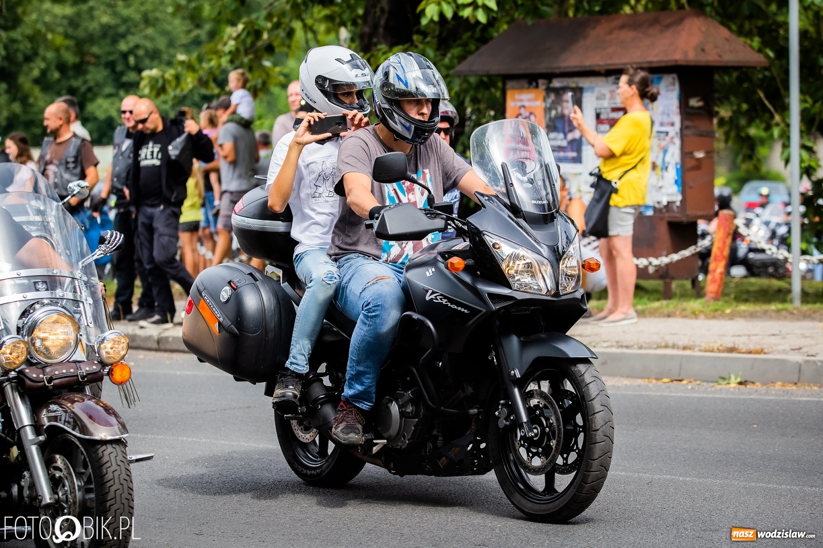 Zdjęcie w galerii na portalu naszwodzislaw.com: Lśniące maszyny na Zlocie Motocyklowym Hanysy 2019 [FOTO i WIDEO] wiadomości z regionu