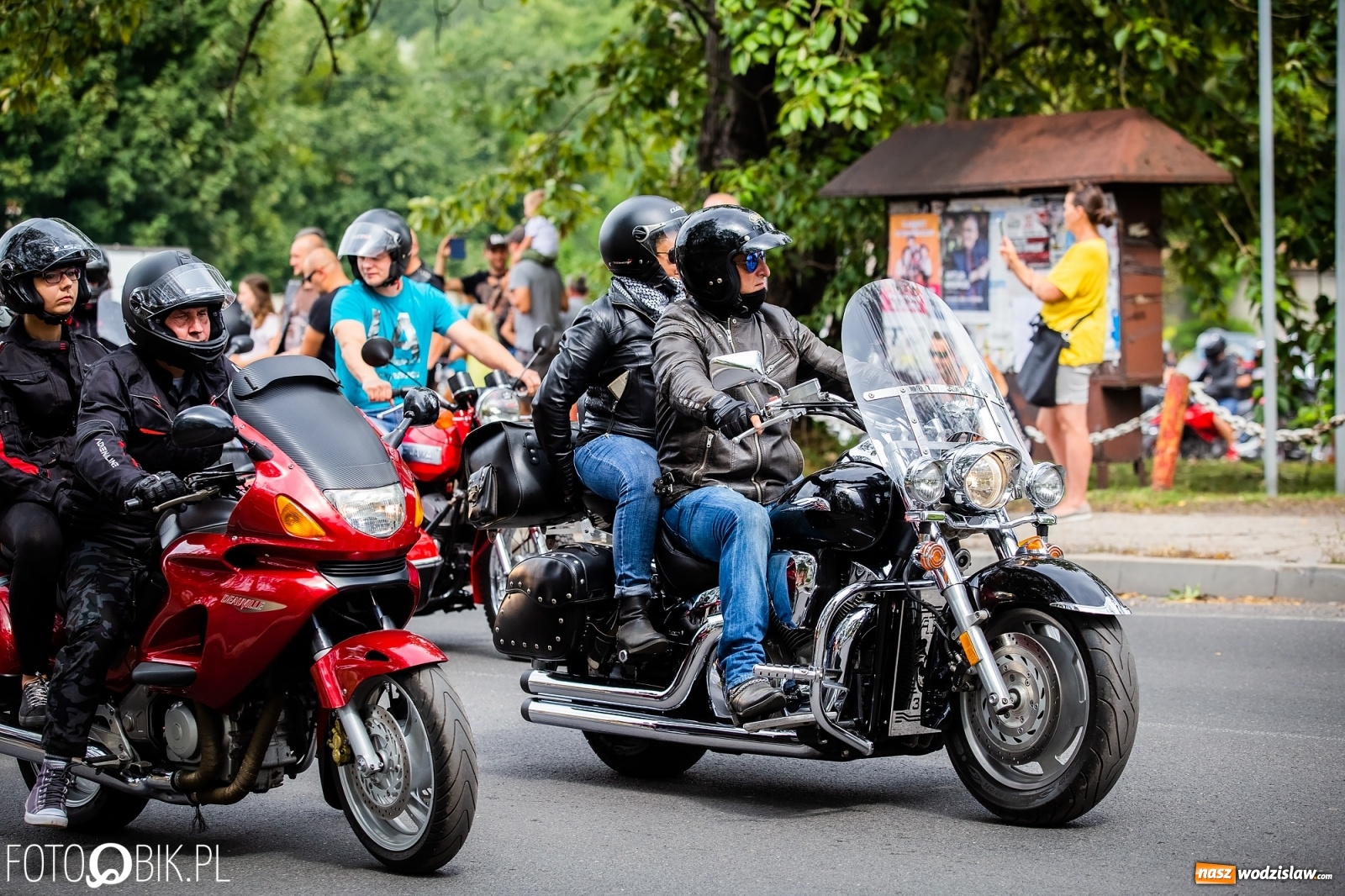 Zdjęcie w galerii na portalu naszwodzislaw.com: Lśniące maszyny na Zlocie Motocyklowym Hanysy 2019 [FOTO i WIDEO] wiadomości z regionu