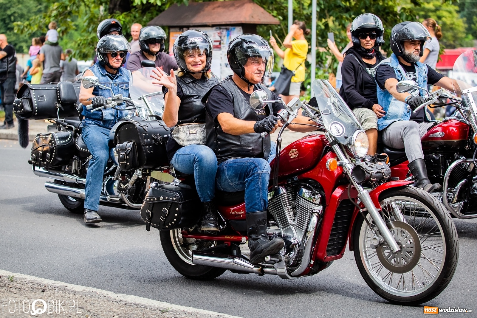 Zdjęcie w galerii na portalu naszwodzislaw.com: Lśniące maszyny na Zlocie Motocyklowym Hanysy 2019 [FOTO i WIDEO] wiadomości z regionu