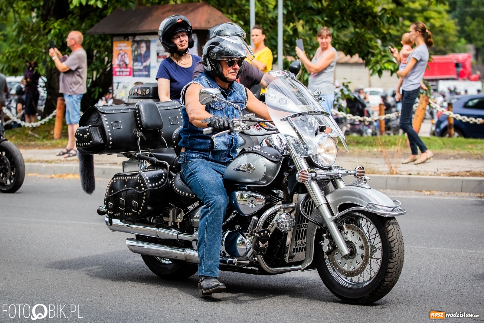 Zdjęcie w galerii na portalu naszwodzislaw.com: Lśniące maszyny na Zlocie Motocyklowym Hanysy 2019 [FOTO i WIDEO] wiadomości z regionu