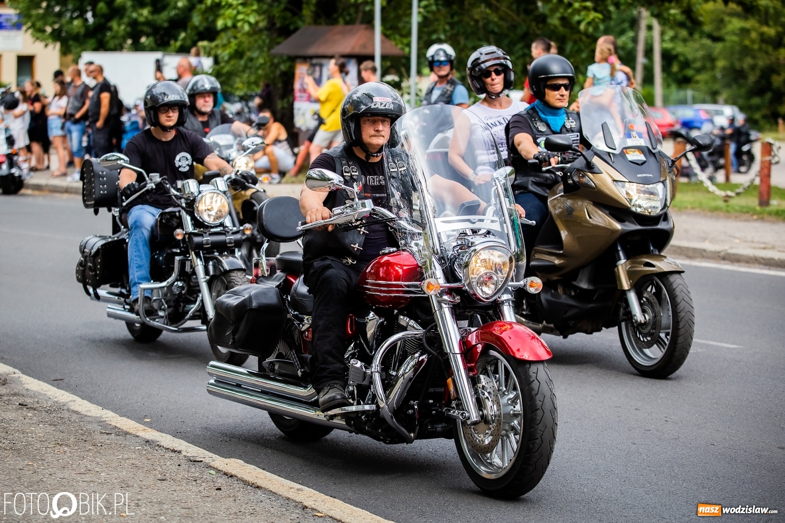 Zdjęcie w galerii na portalu naszwodzislaw.com: Lśniące maszyny na Zlocie Motocyklowym Hanysy 2019 [FOTO i WIDEO] wiadomości z regionu