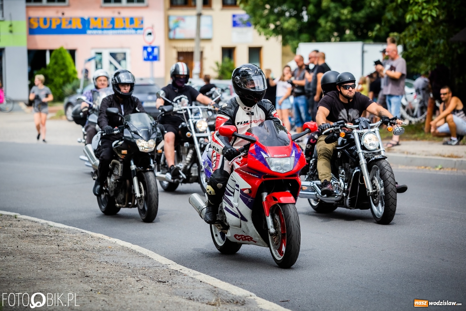 Zdjęcie w galerii na portalu naszwodzislaw.com: Lśniące maszyny na Zlocie Motocyklowym Hanysy 2019 [FOTO i WIDEO] wiadomości z regionu
