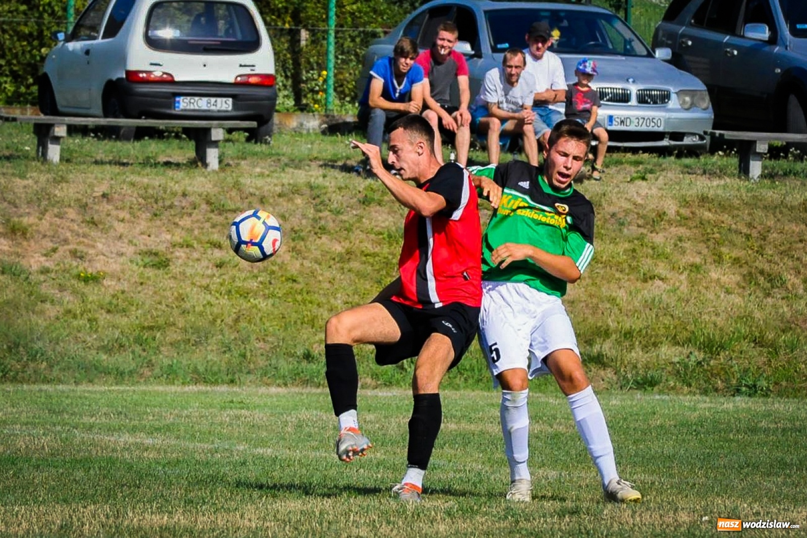 Zdjęcie w galerii na portalu naszwodzislaw.com: Brzezie zgarnęło trzy punkty na początek sezonu [FOTO i WIDEO] wiadomości z regionu