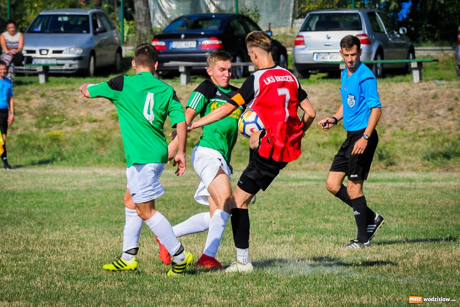 Zdjęcie w galerii na portalu naszwodzislaw.com: Brzezie zgarnęło trzy punkty na początek sezonu [FOTO i WIDEO] wiadomości z regionu