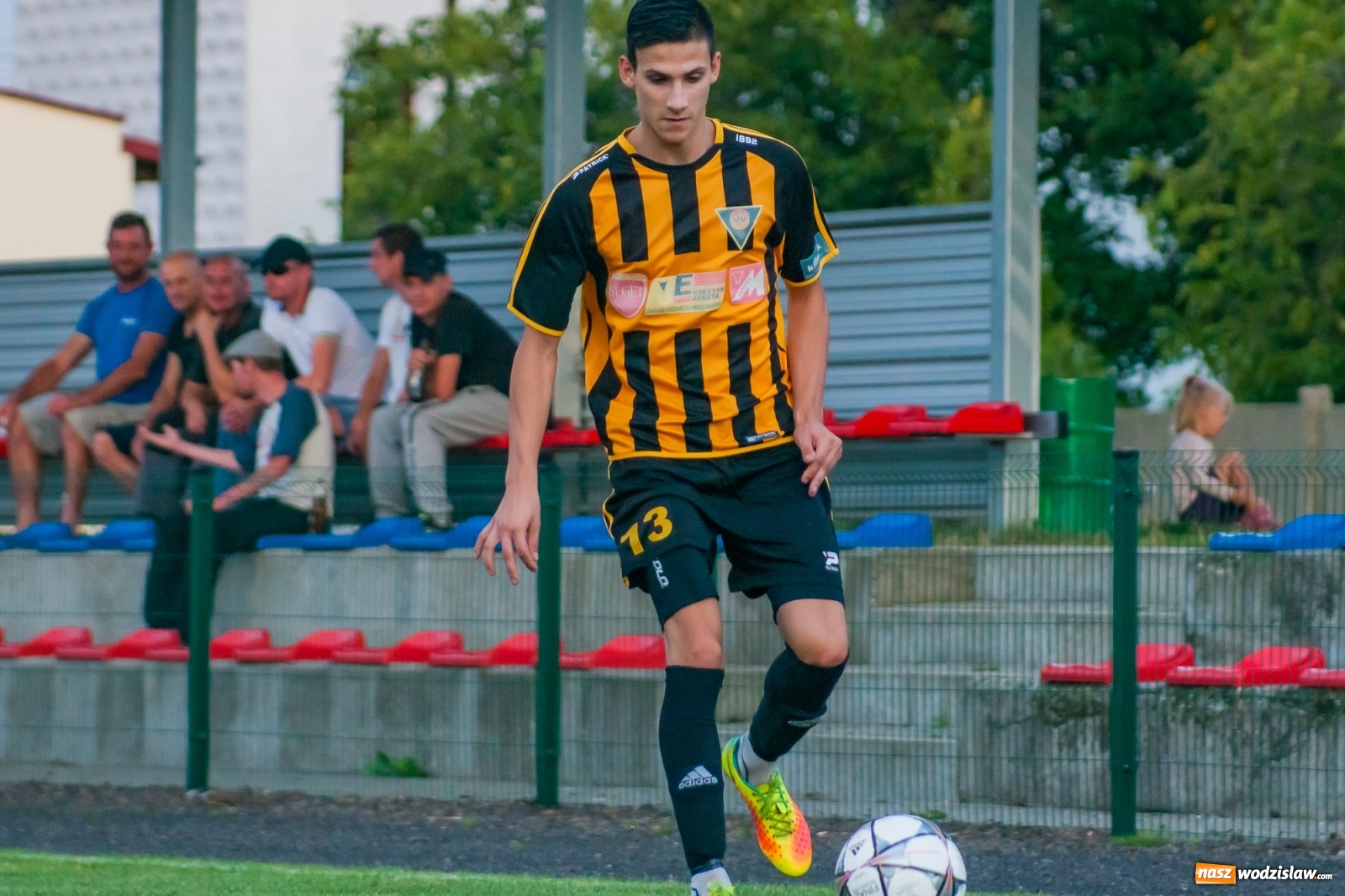 Zdjęcie w galerii na portalu naszwodzislaw.com: Puchar Polski. LKS Tworków z awansem, Lubomia za burtą [FOTO] wiadomości z regionu