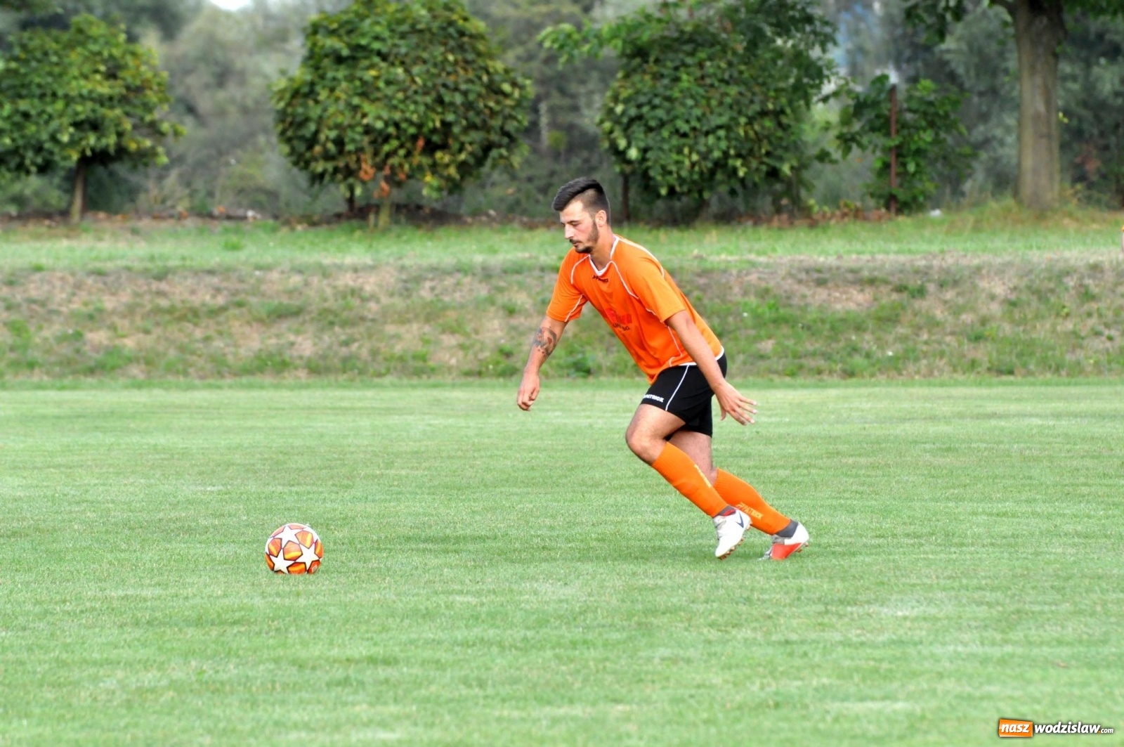 Zdjęcie w galerii na portalu naszwodzislaw.com: Naprzód Czyżowice przywozi trzy punkty z Raciborza  wiadomości z regionu