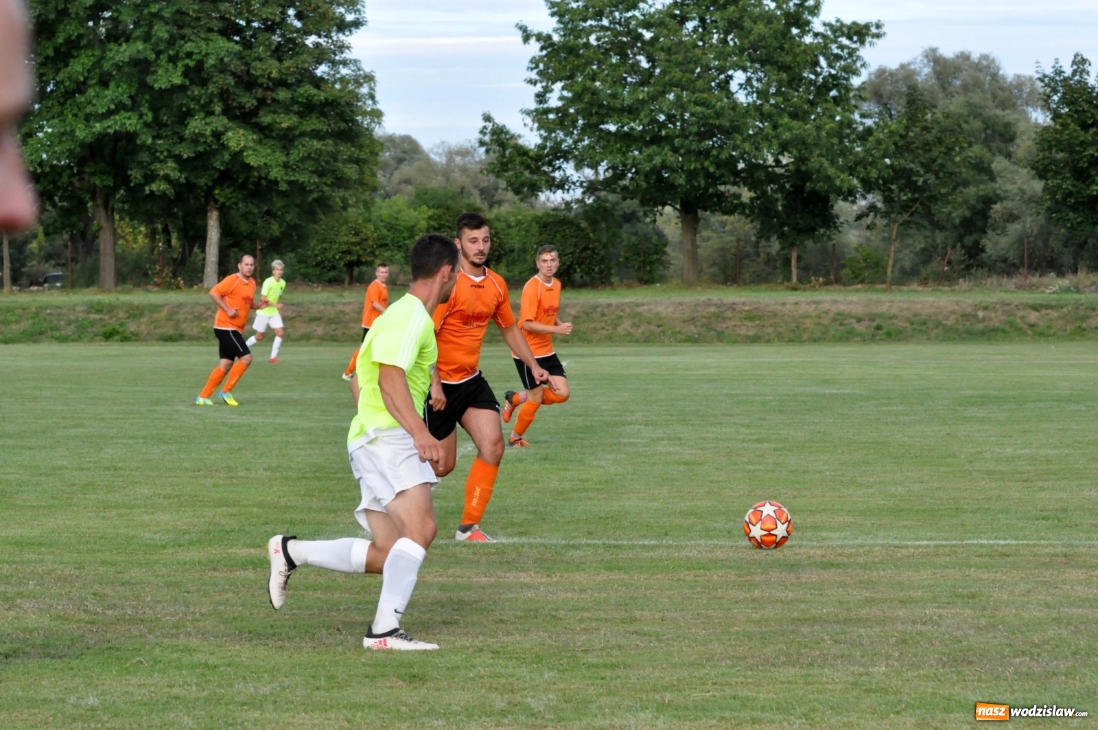 Zdjęcie w galerii na portalu naszwodzislaw.com: Naprzód Czyżowice przywozi trzy punkty z Raciborza  wiadomości z regionu