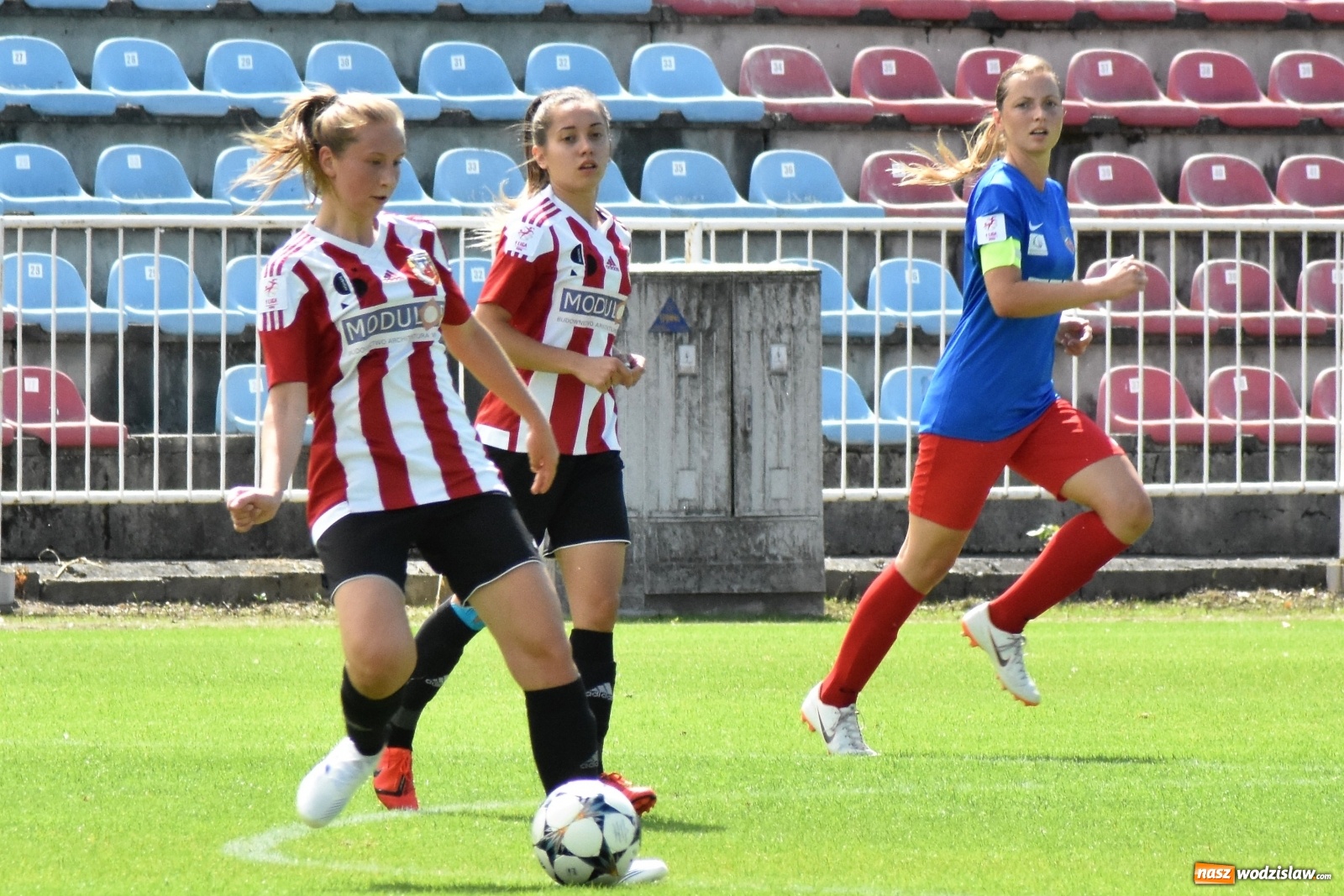 Zdjęcie w galerii na portalu naszwodzislaw.com: SWD Wodzisław przegrał w inauguracji I ligi kobiet [FOTO] wiadomości z regionu