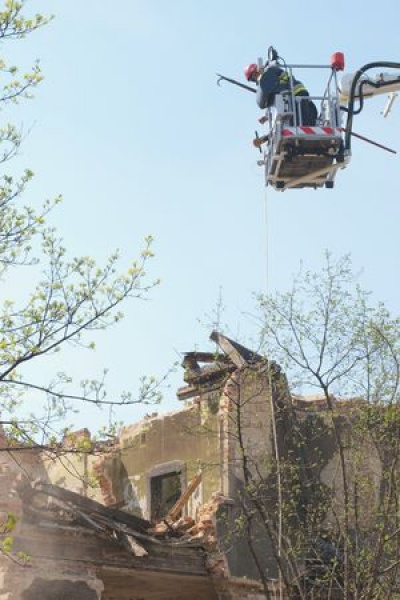 Zdjęcie w galerii na portalu naszwodzislaw.com: Runęła ściana budynku w Rydułtowach wiadomości z regionu