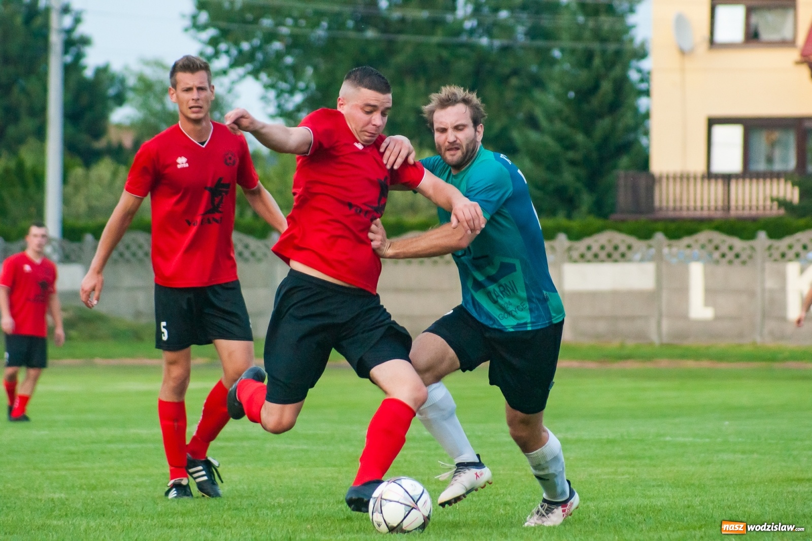 Zdjęcie w galerii na portalu naszwodzislaw.com: Dawid Bober Show w Tworkowie zakończony remisem [FOTO i WIDEO] wiadomości z regionu