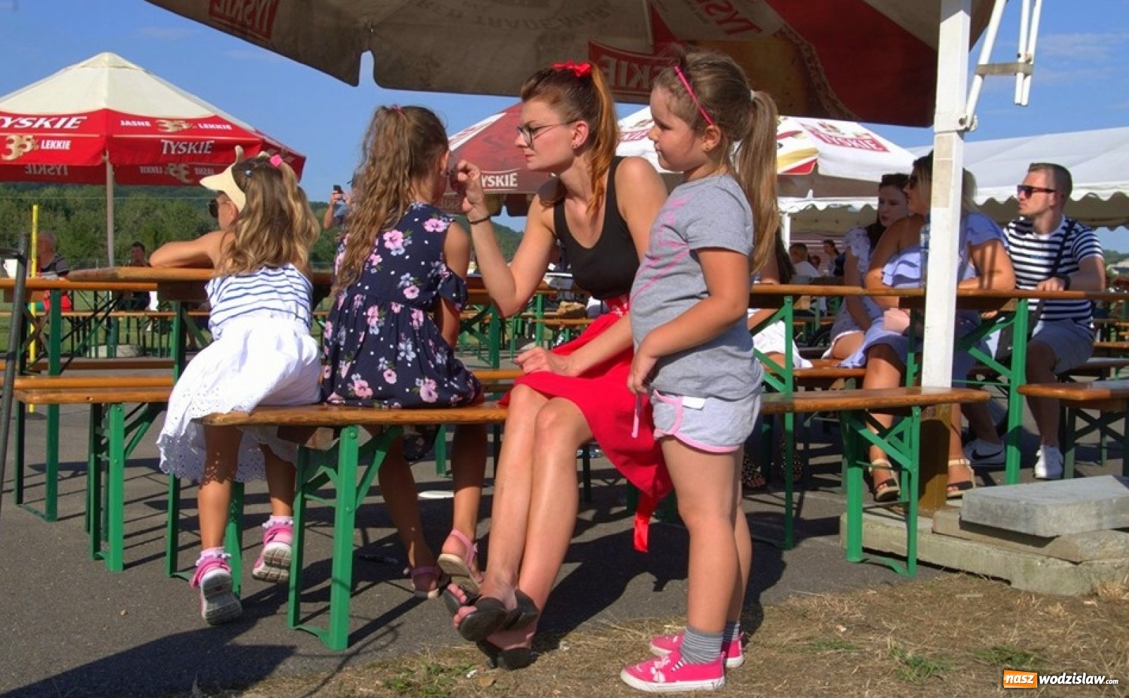 Zdjęcie w galerii na portalu naszwodzislaw.com: W gminie Gorzyce otwarto trzy nowe siłownie plenerowe [FOTO] wiadomości z regionu