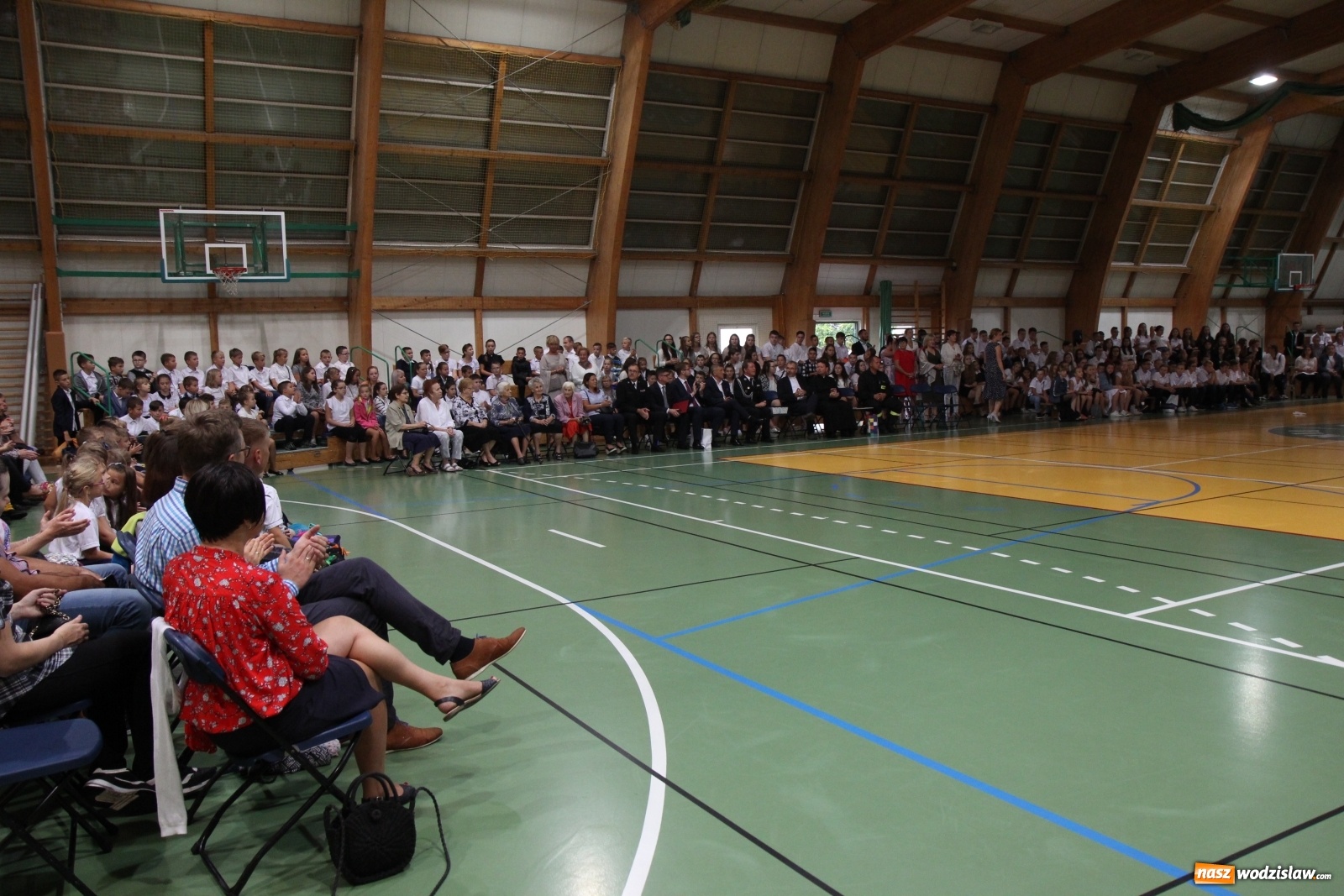 Zdjęcie w galerii na portalu naszwodzislaw.com: Uroczyste rozpoczęcie roku szkolnego w Szkole Podstawowej w Lubomi wiadomości z regionu