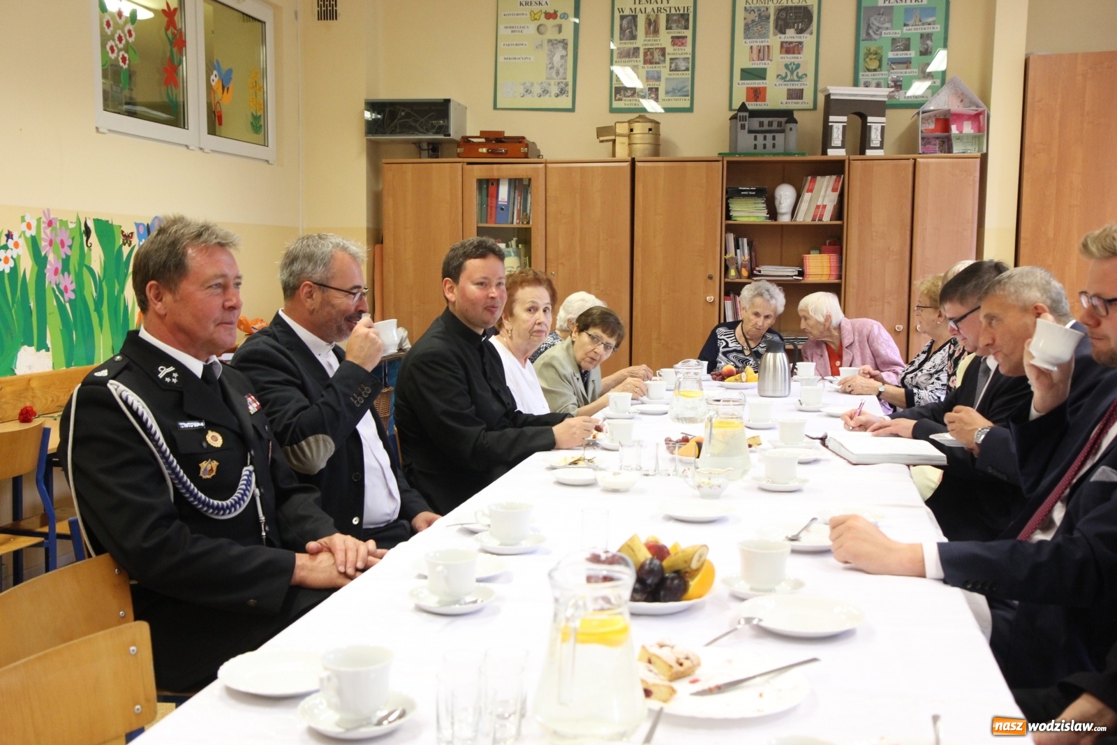 Zdjęcie w galerii na portalu naszwodzislaw.com: Uroczyste rozpoczęcie roku szkolnego w Szkole Podstawowej w Lubomi wiadomości z regionu