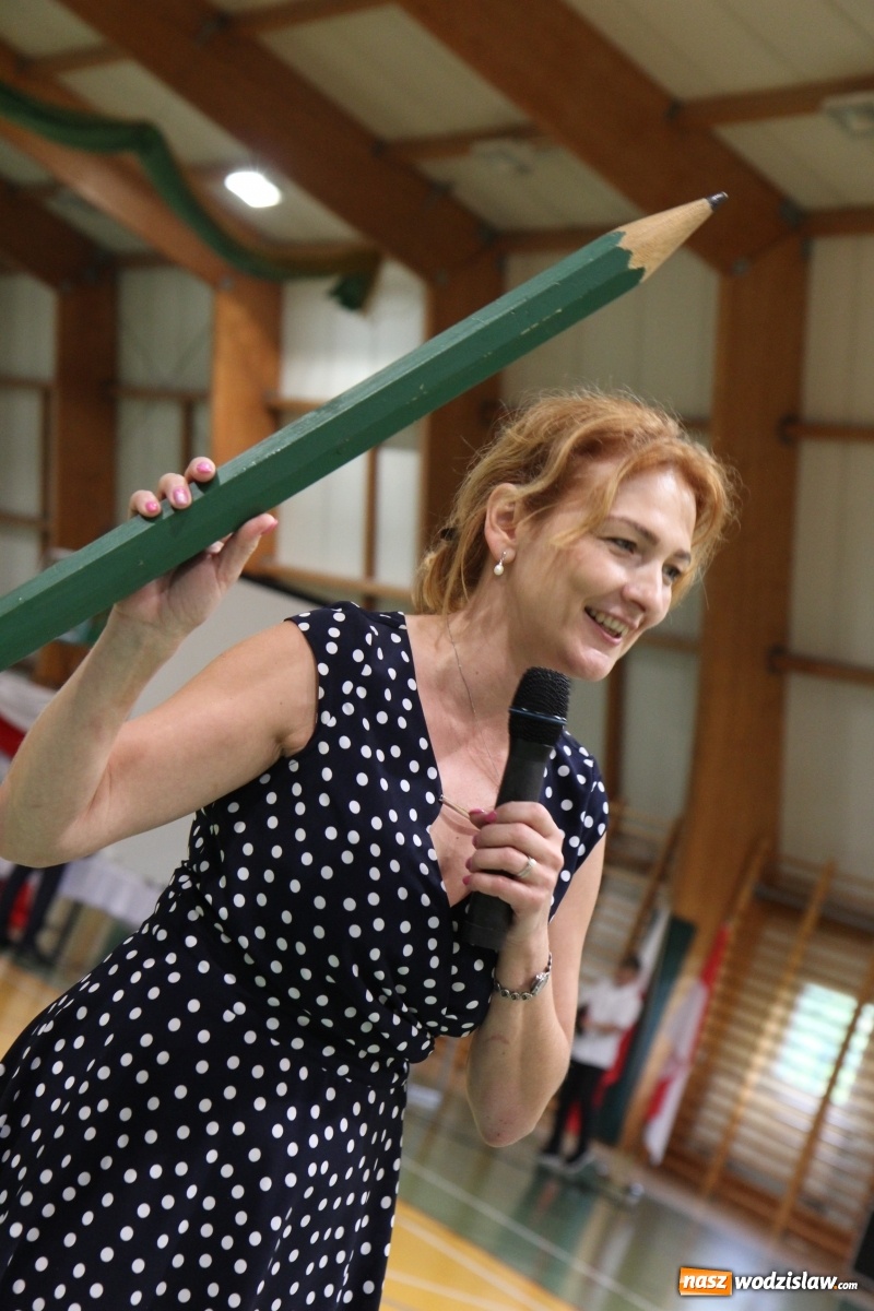 Zdjęcie w galerii na portalu naszwodzislaw.com: Uroczyste rozpoczęcie roku szkolnego w Szkole Podstawowej w Lubomi wiadomości z regionu