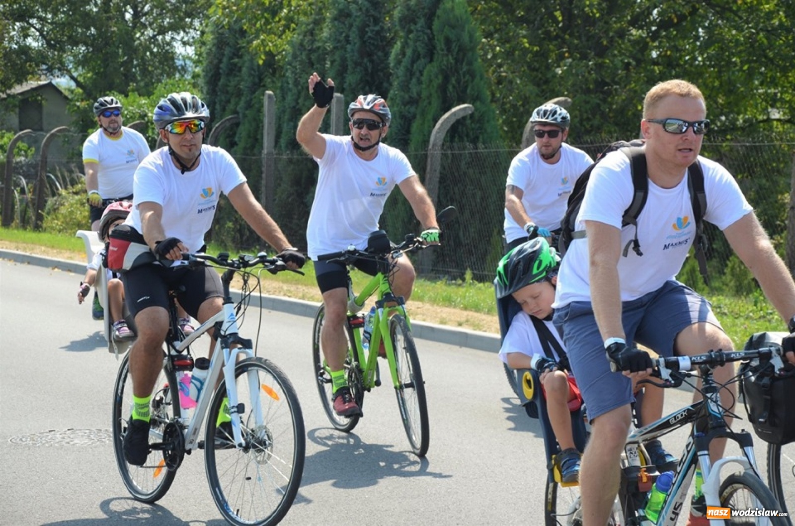 Zdjęcie w galerii na portalu naszwodzislaw.com: XXI Powiatowy Rajd Rowerowy na zakończenie wakacji [FOTO] wiadomości z regionu