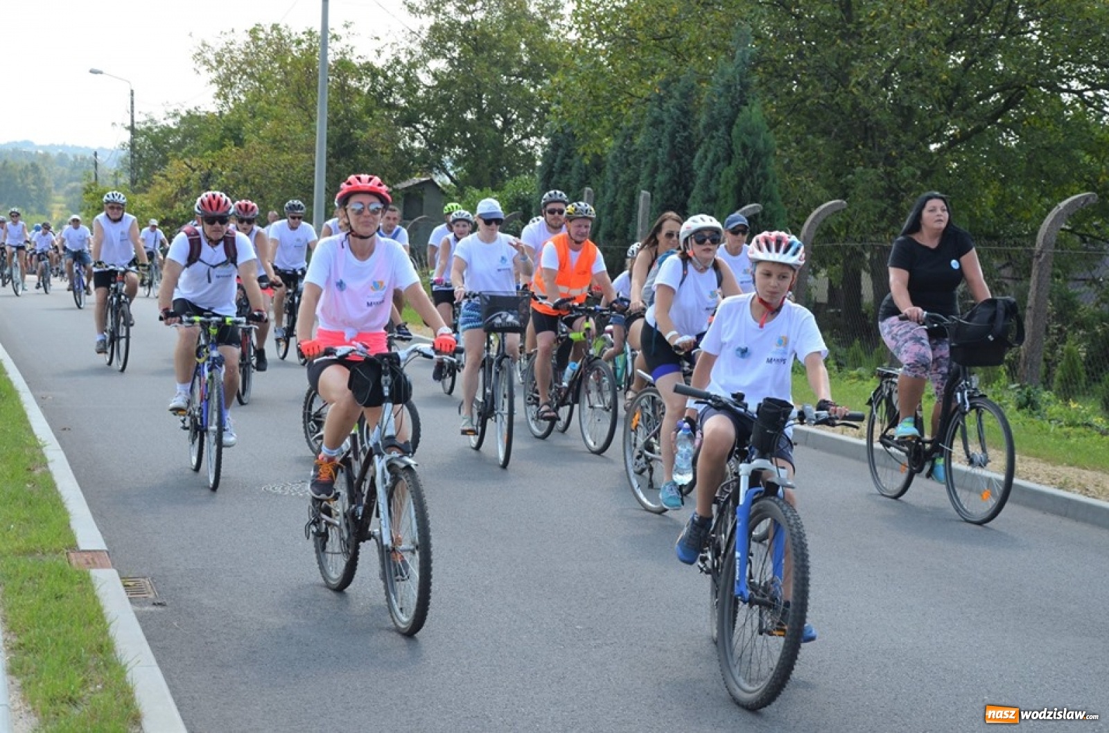 Zdjęcie w galerii na portalu naszwodzislaw.com: XXI Powiatowy Rajd Rowerowy na zakończenie wakacji [FOTO] wiadomości z regionu