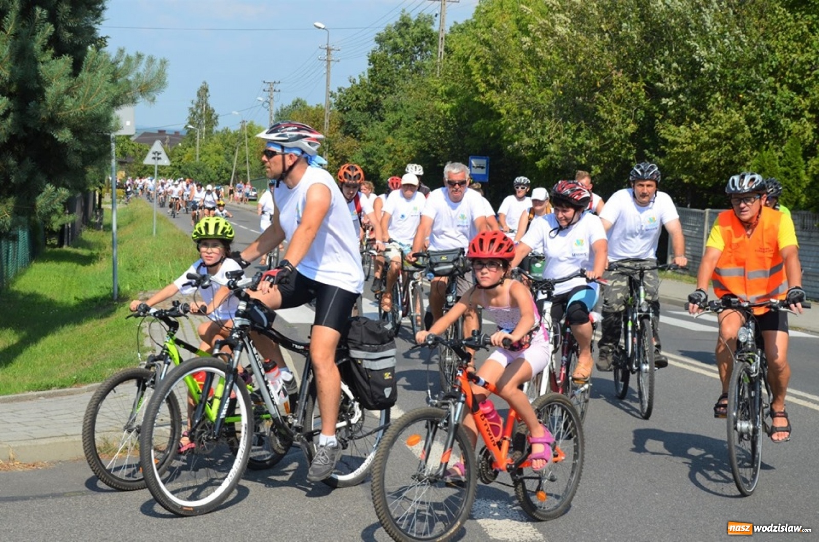 Zdjęcie w galerii na portalu naszwodzislaw.com: XXI Powiatowy Rajd Rowerowy na zakończenie wakacji [FOTO] wiadomości z regionu