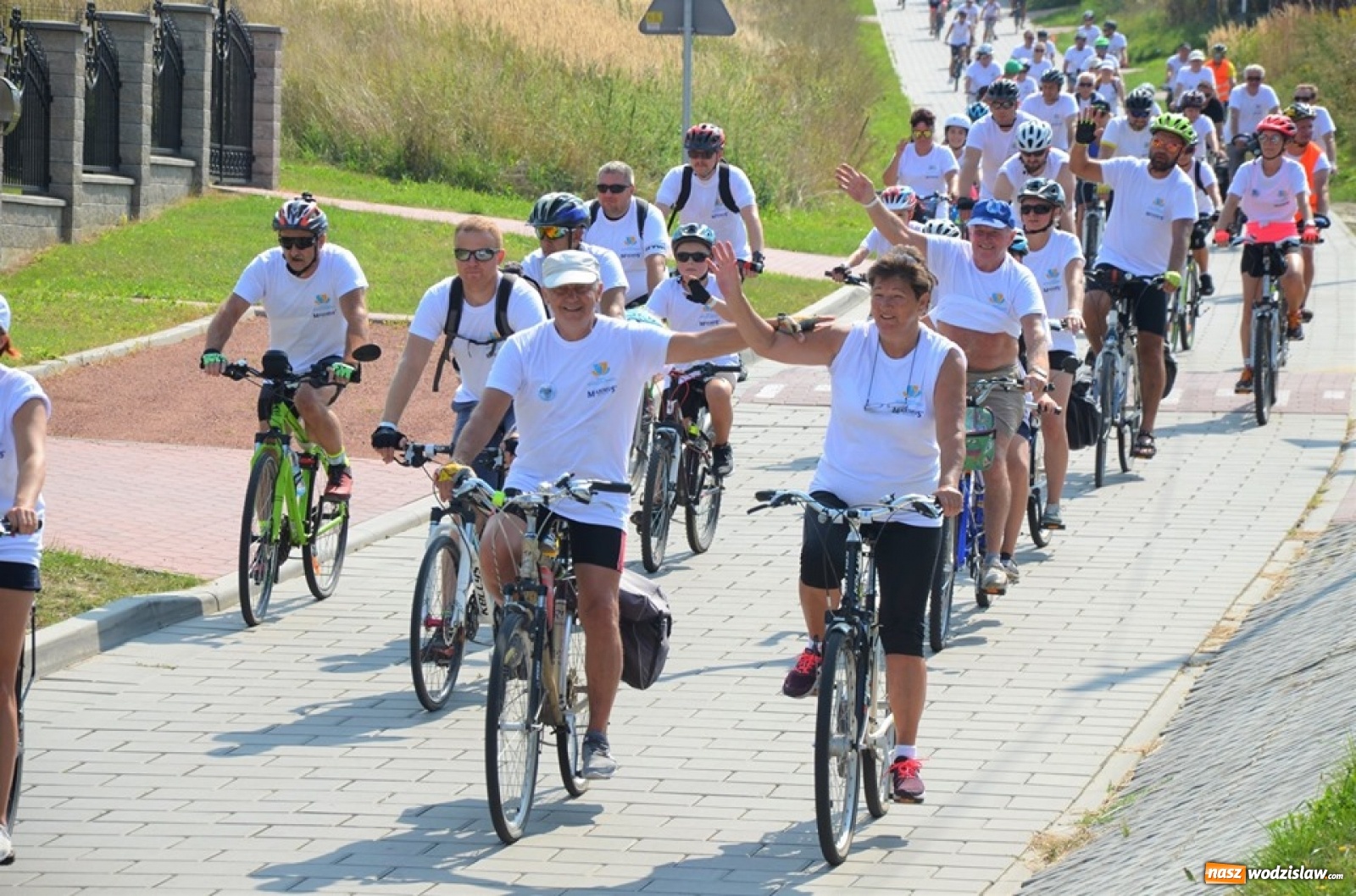 Zdjęcie w galerii na portalu naszwodzislaw.com: XXI Powiatowy Rajd Rowerowy na zakończenie wakacji [FOTO] wiadomości z regionu