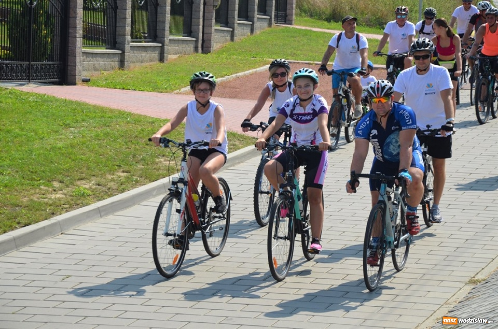 Zdjęcie w galerii na portalu naszwodzislaw.com: XXI Powiatowy Rajd Rowerowy na zakończenie wakacji [FOTO] wiadomości z regionu