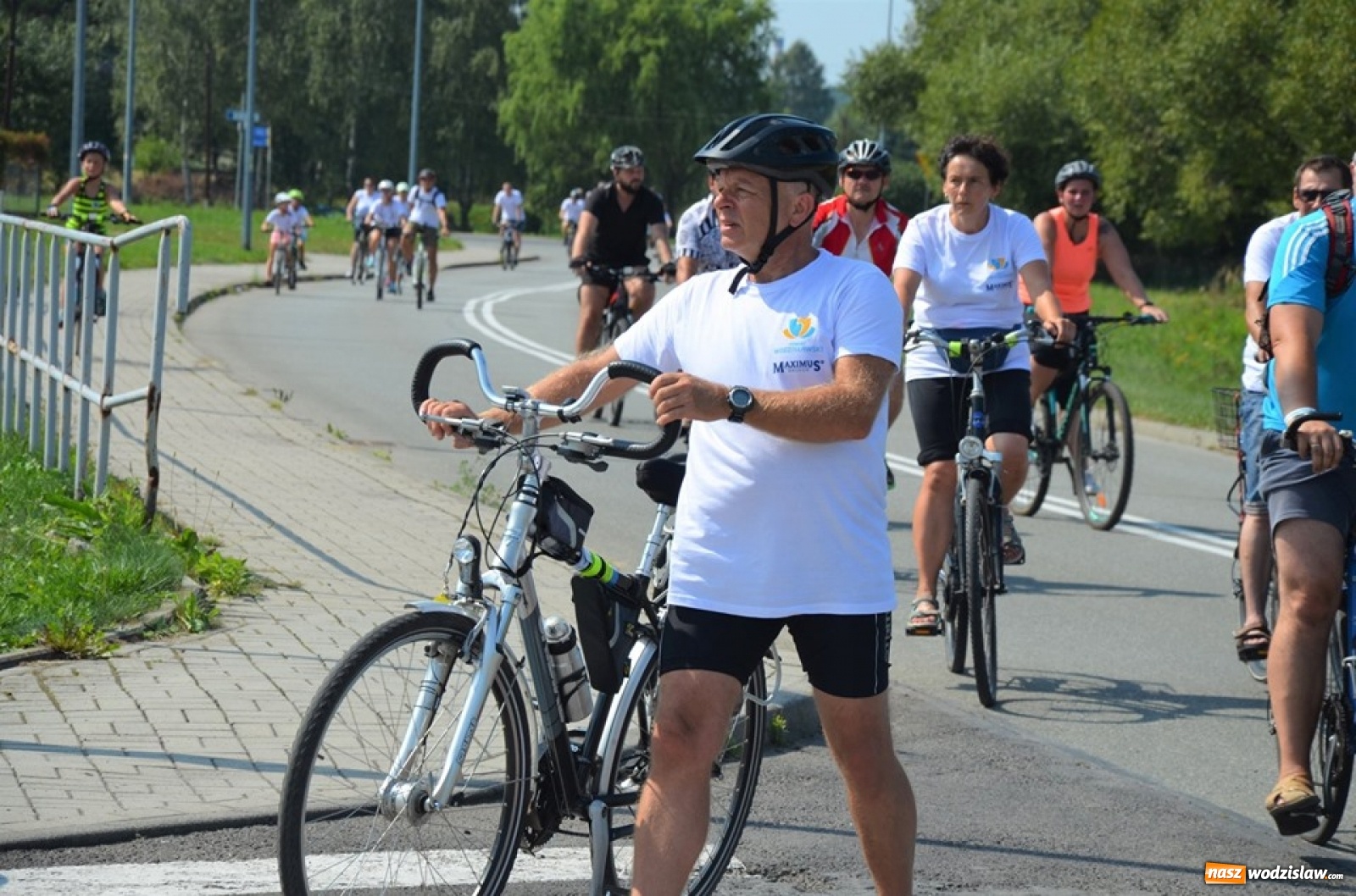 Zdjęcie w galerii na portalu naszwodzislaw.com: XXI Powiatowy Rajd Rowerowy na zakończenie wakacji [FOTO] wiadomości z regionu