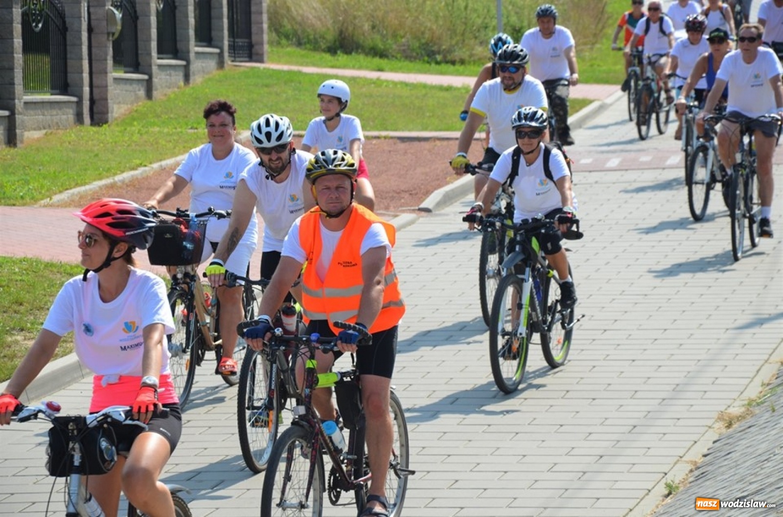 Zdjęcie w galerii na portalu naszwodzislaw.com: XXI Powiatowy Rajd Rowerowy na zakończenie wakacji [FOTO] wiadomości z regionu
