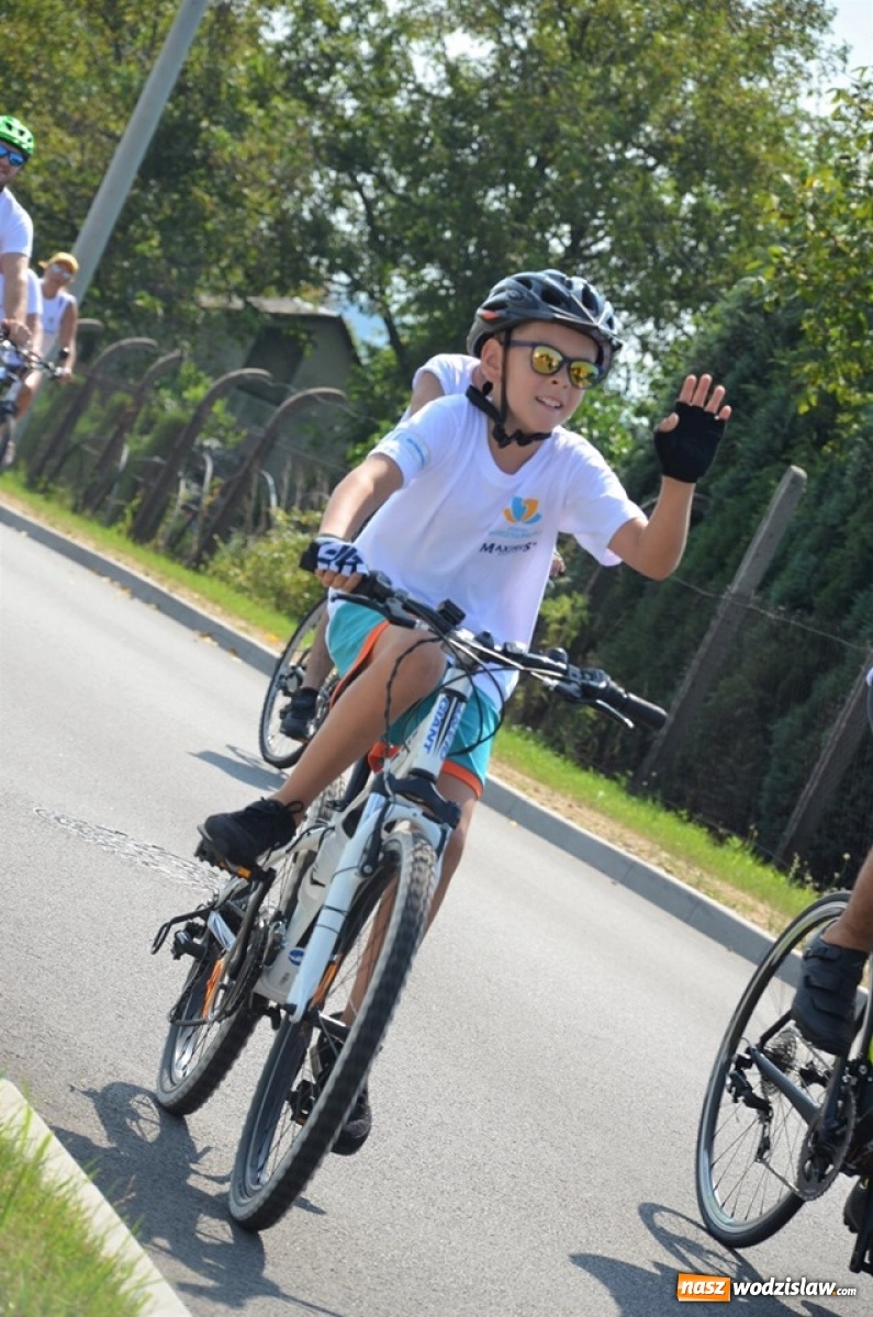 Zdjęcie w galerii na portalu naszwodzislaw.com: XXI Powiatowy Rajd Rowerowy na zakończenie wakacji [FOTO] wiadomości z regionu