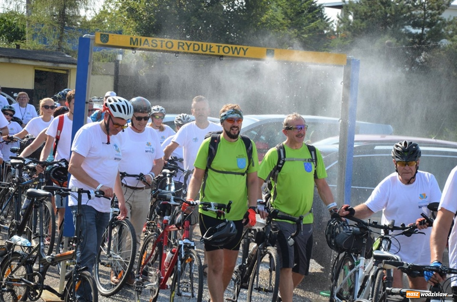 Zdjęcie w galerii na portalu naszwodzislaw.com: XXI Powiatowy Rajd Rowerowy na zakończenie wakacji [FOTO] wiadomości z regionu