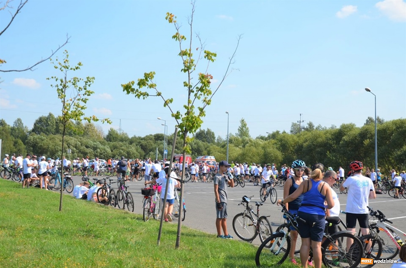 Zdjęcie w galerii na portalu naszwodzislaw.com: XXI Powiatowy Rajd Rowerowy na zakończenie wakacji [FOTO] wiadomości z regionu