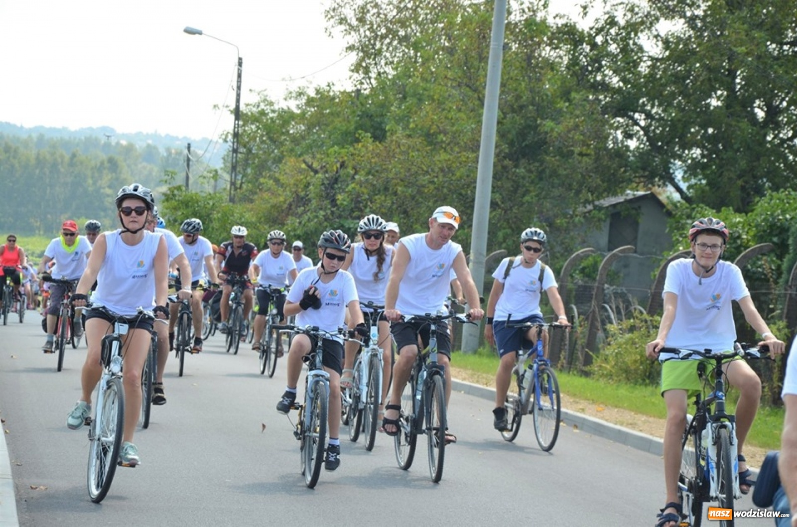 Zdjęcie w galerii na portalu naszwodzislaw.com: XXI Powiatowy Rajd Rowerowy na zakończenie wakacji [FOTO] wiadomości z regionu
