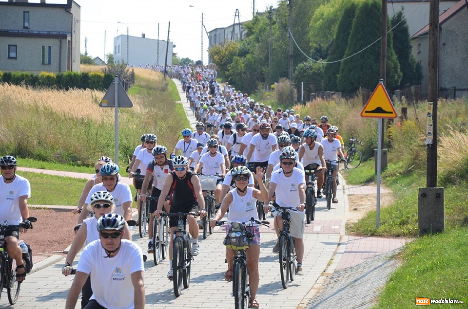 Zdjęcie w galerii na portalu naszwodzislaw.com: XXI Powiatowy Rajd Rowerowy na zakończenie wakacji [FOTO] wiadomości z regionu