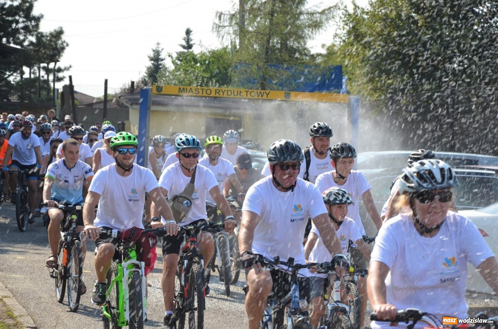 Zdjęcie w galerii na portalu naszwodzislaw.com: XXI Powiatowy Rajd Rowerowy na zakończenie wakacji [FOTO] wiadomości z regionu