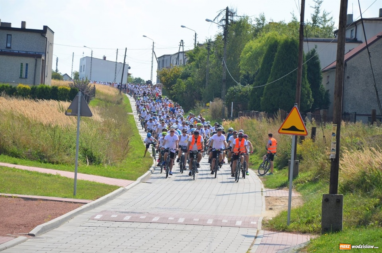 Zdjęcie w galerii na portalu naszwodzislaw.com: XXI Powiatowy Rajd Rowerowy na zakończenie wakacji [FOTO] wiadomości z regionu