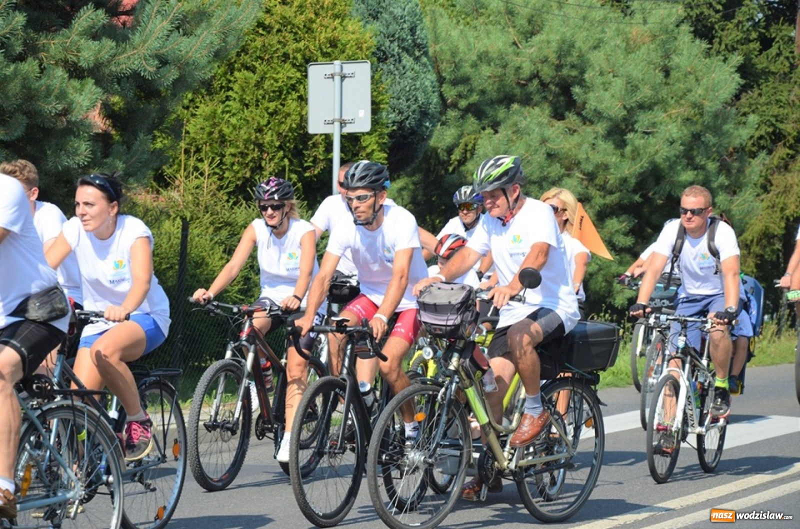 Zdjęcie w galerii na portalu naszwodzislaw.com: XXI Powiatowy Rajd Rowerowy na zakończenie wakacji [FOTO] wiadomości z regionu