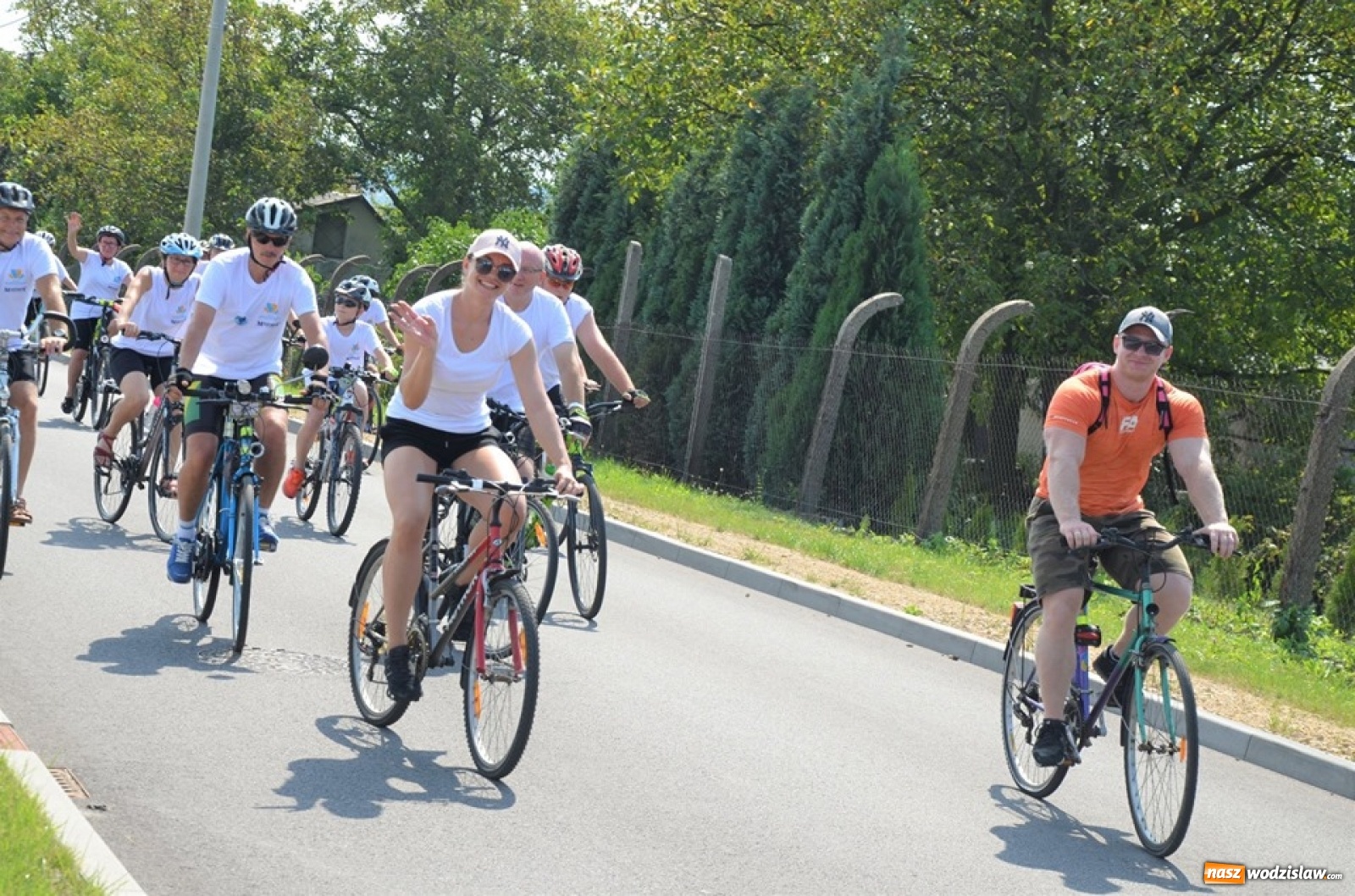 Zdjęcie w galerii na portalu naszwodzislaw.com: XXI Powiatowy Rajd Rowerowy na zakończenie wakacji [FOTO] wiadomości z regionu