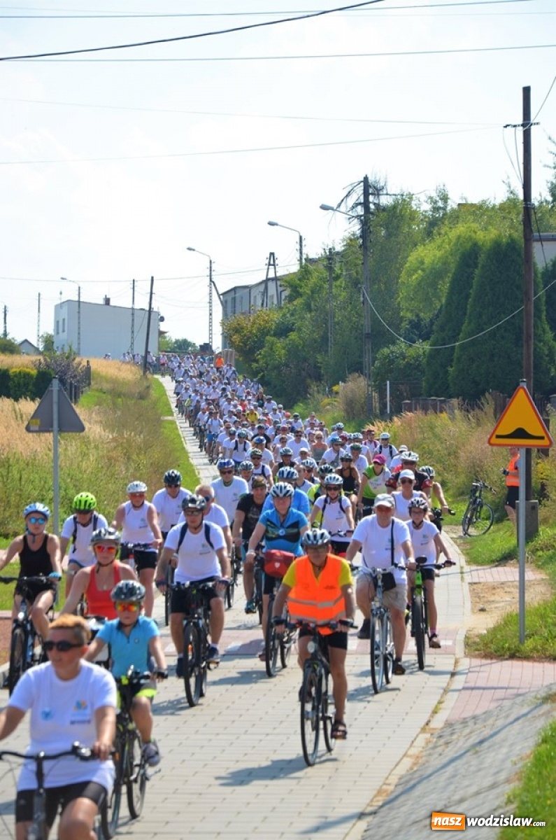 Zdjęcie w galerii na portalu naszwodzislaw.com: XXI Powiatowy Rajd Rowerowy na zakończenie wakacji [FOTO] wiadomości z regionu