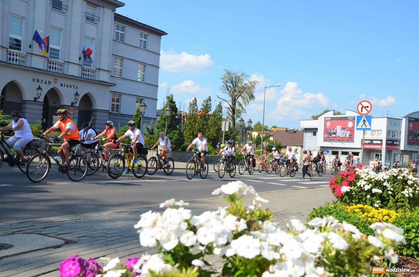 Zdjęcie w galerii na portalu naszwodzislaw.com: XXI Powiatowy Rajd Rowerowy na zakończenie wakacji [FOTO] wiadomości z regionu