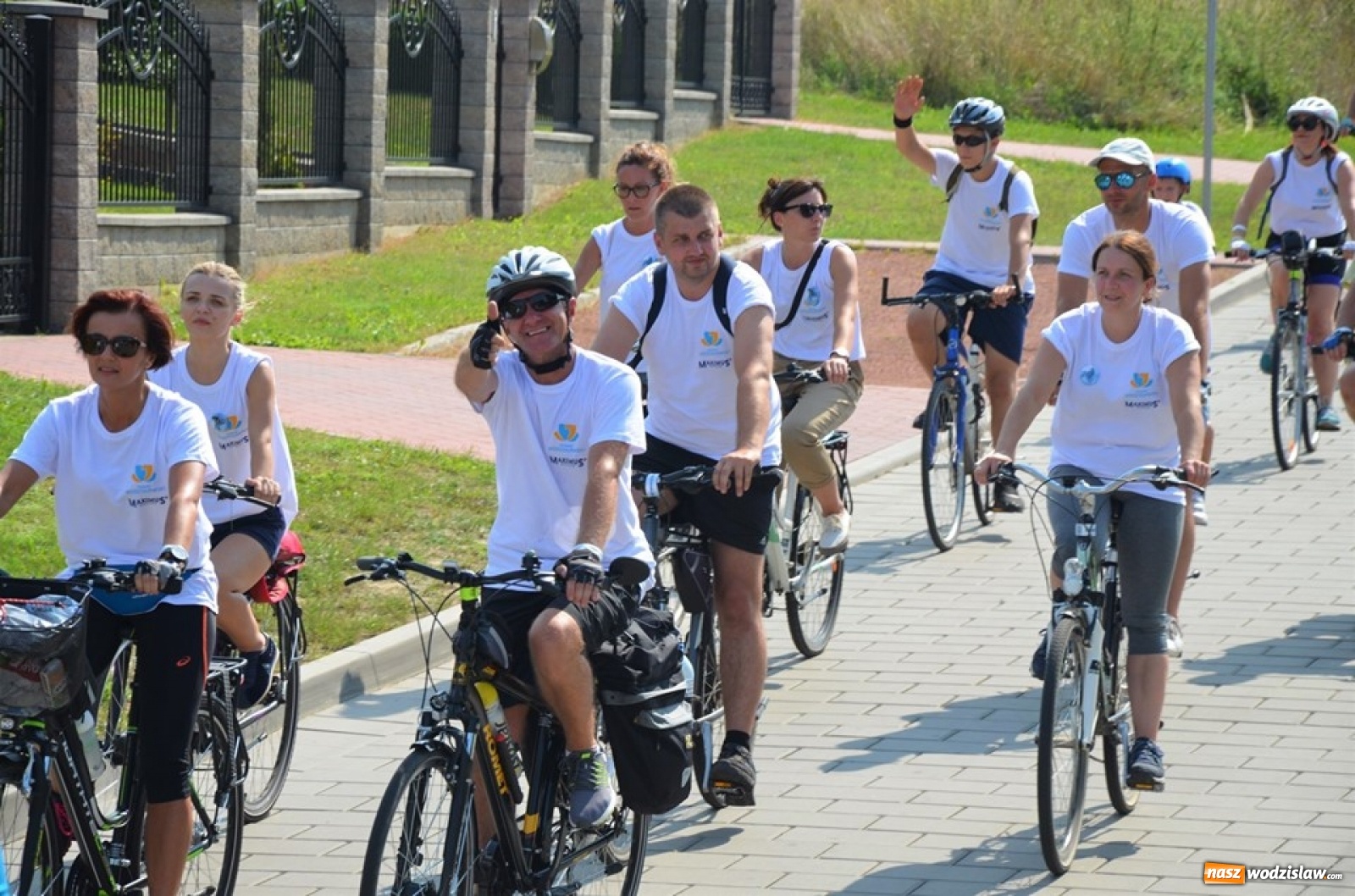 Zdjęcie w galerii na portalu naszwodzislaw.com: XXI Powiatowy Rajd Rowerowy na zakończenie wakacji [FOTO] wiadomości z regionu