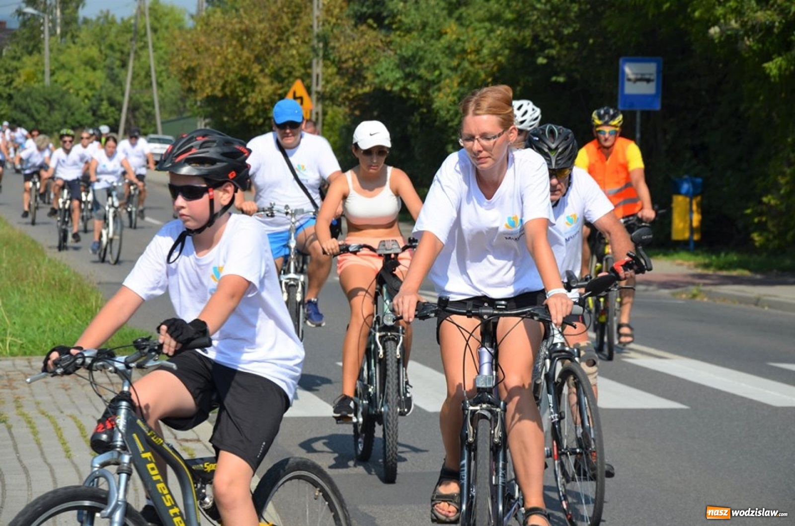 Zdjęcie w galerii na portalu naszwodzislaw.com: XXI Powiatowy Rajd Rowerowy na zakończenie wakacji [FOTO] wiadomości z regionu