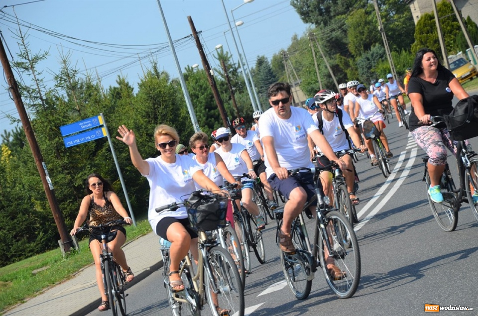 Zdjęcie w galerii na portalu naszwodzislaw.com: XXI Powiatowy Rajd Rowerowy na zakończenie wakacji [FOTO] wiadomości z regionu